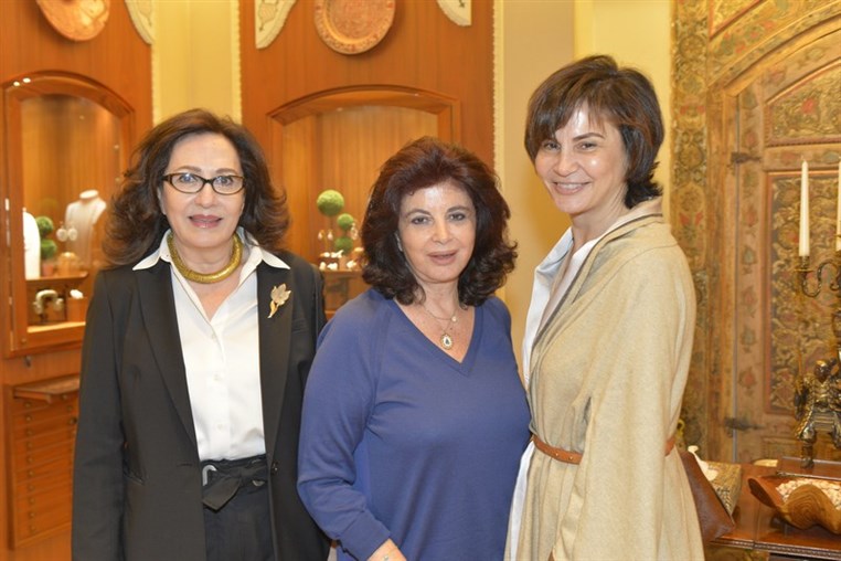 Viviane Debbas New Collection